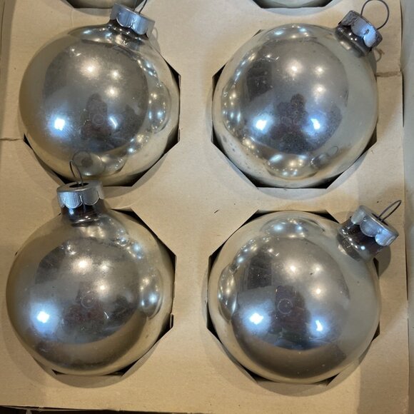 Vintage Essex Franke Silver Glass Christmas Tree Ornaments Set of 12 USA 60s - Picture 4 of 10